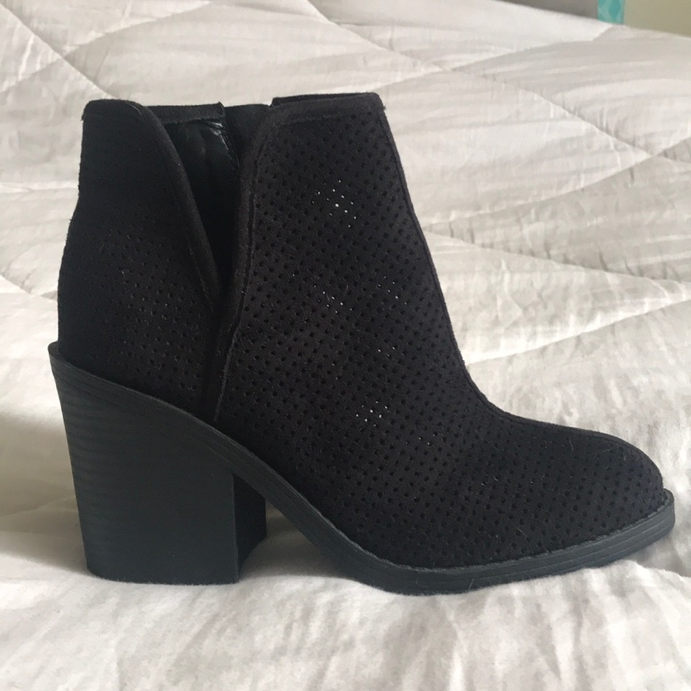 Booties - Picture 3 of 5